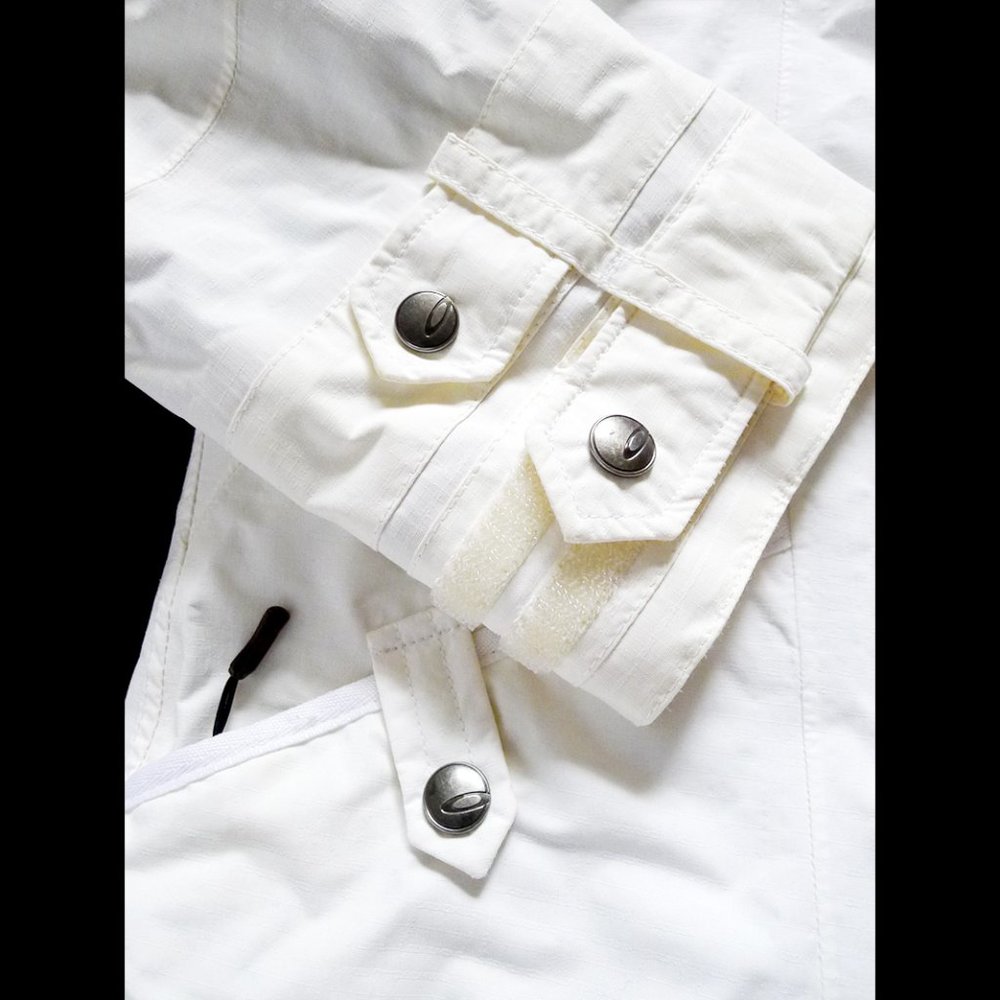 NEW WITH TAG Oakley Winter Sports Snowboarding Ski Straight Jacket Small - Picture 3 of 13